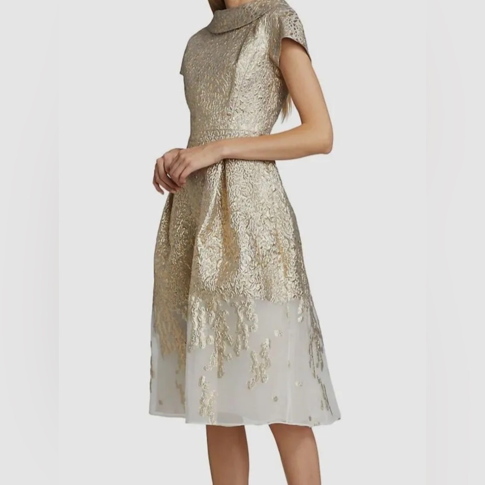 BNWT Rickie Freeman Teri Jon evening formal gown size 2